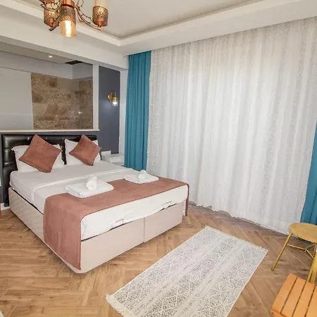 Villa Kayapark 4+1 Villa, Oezel Havuzlu, Fethiye