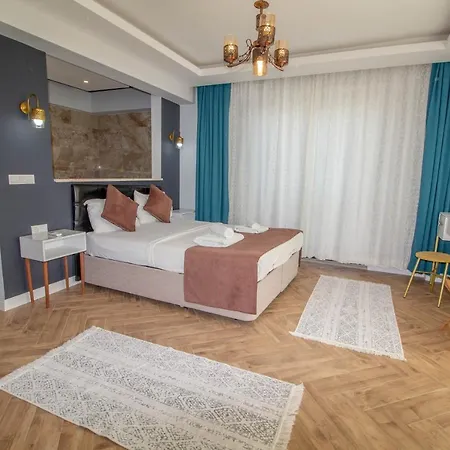 Kayapark 4+1 Villa, Oezel Havuzlu, Villa