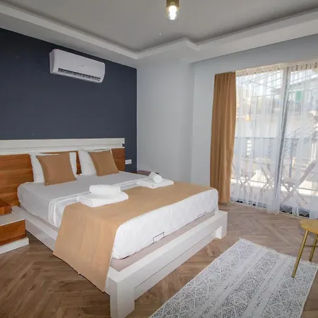 Kayapark 4+1 Villa, Oezel Havuzlu, Villa