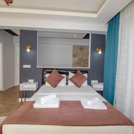 Kayapark 4+1 Villa, Oezel Havuzlu, Villa Fethiye