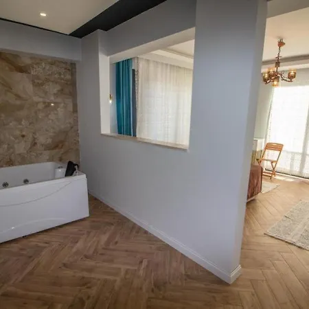 Kayapark 4+1 Villa, Oezel Havuzlu, *
