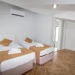 Kayapark 4+1 Villa, Oezel Havuzlu, *