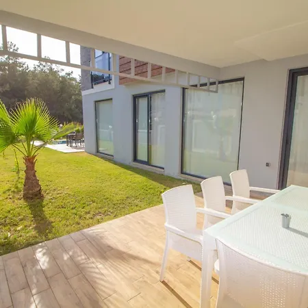 Villa Kayapark 4+1 Villa, özel Havuzlu, *