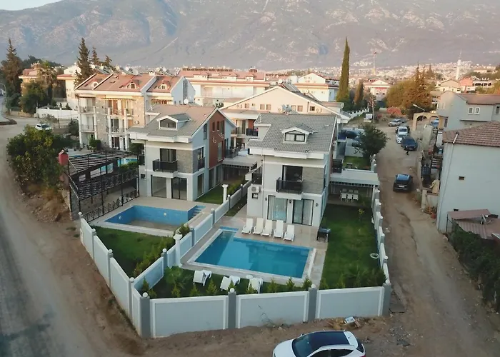 Kayapark 4+1 Villa, Oezel Havuzlu, Willa Fethiye